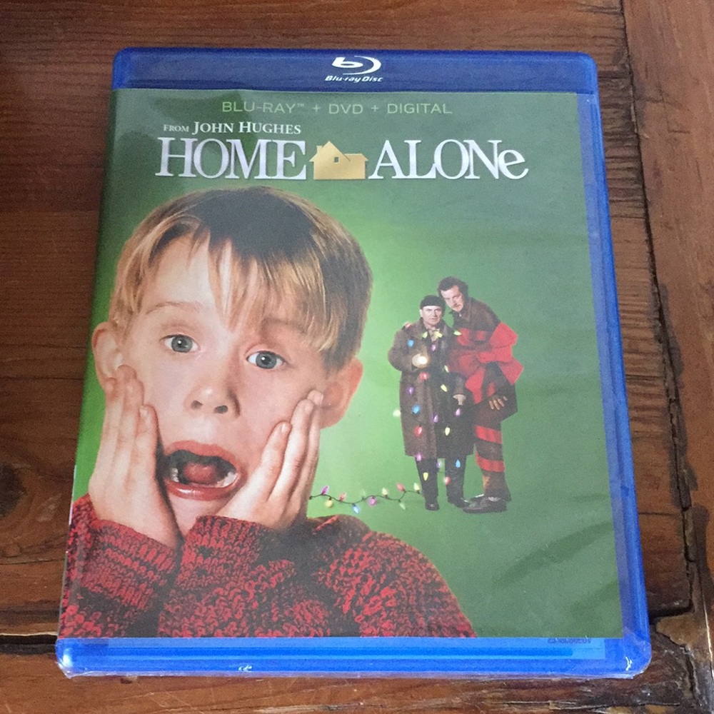 Home Alone Blu-Ray, DVD & Digital